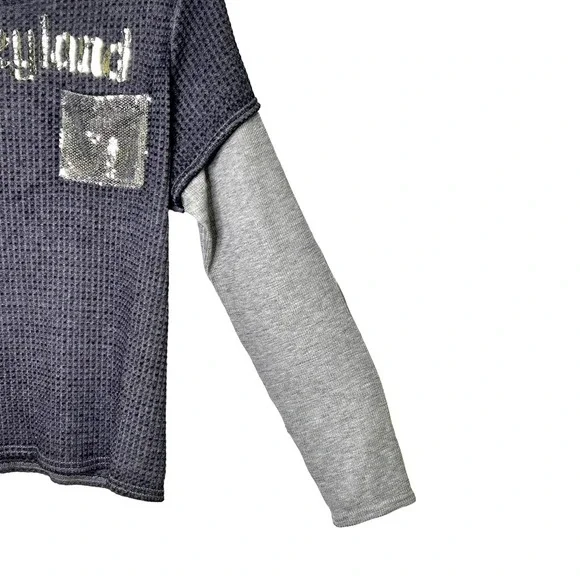 Disneyland Gray Waffle Knit Long Sleeve Silver Bling Sequin Top - Picture 3 of 8